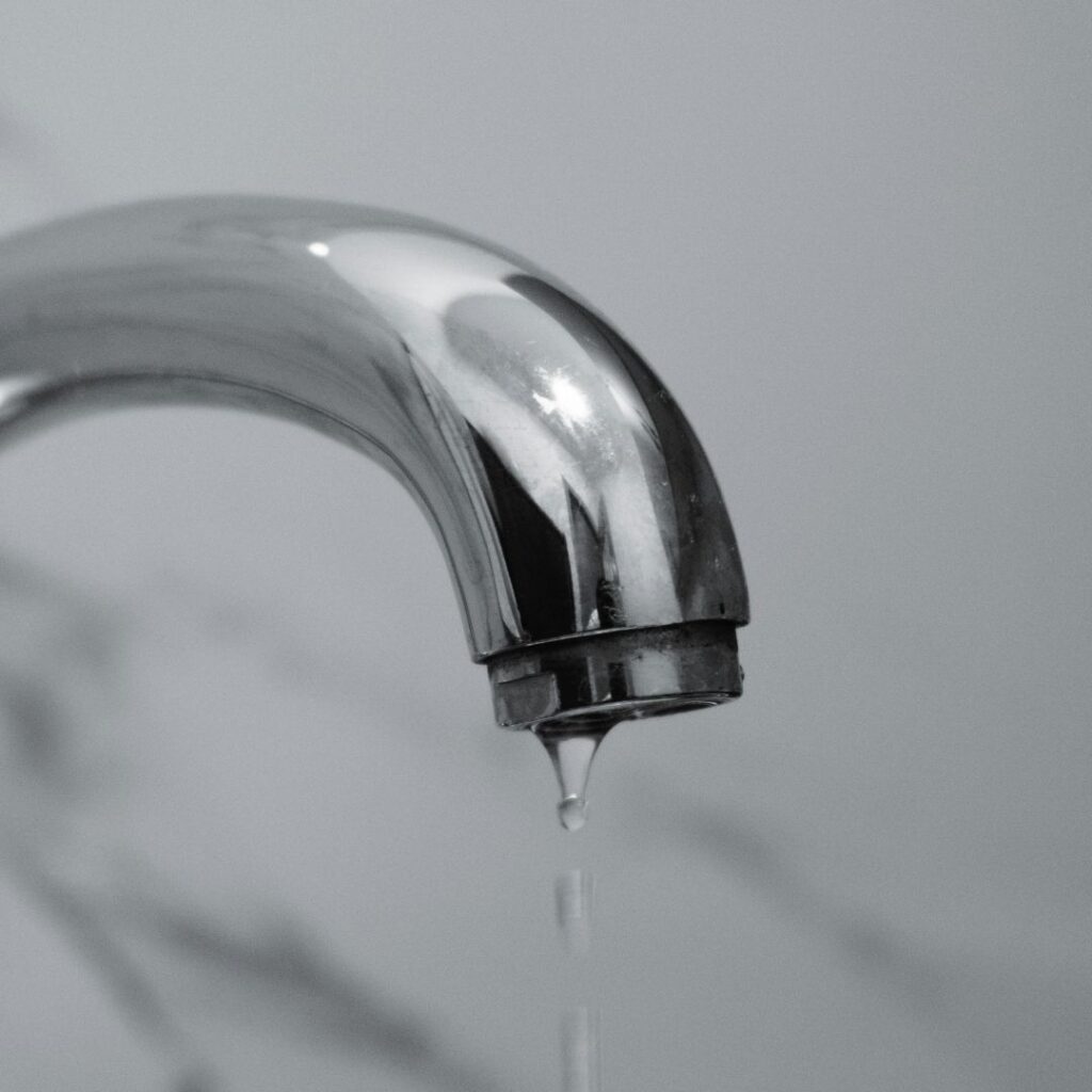 A low pressure sink